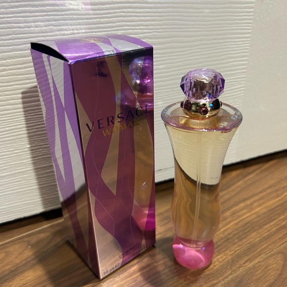 Versace woman eau de parfum 50ml - Picture 4 of 5
